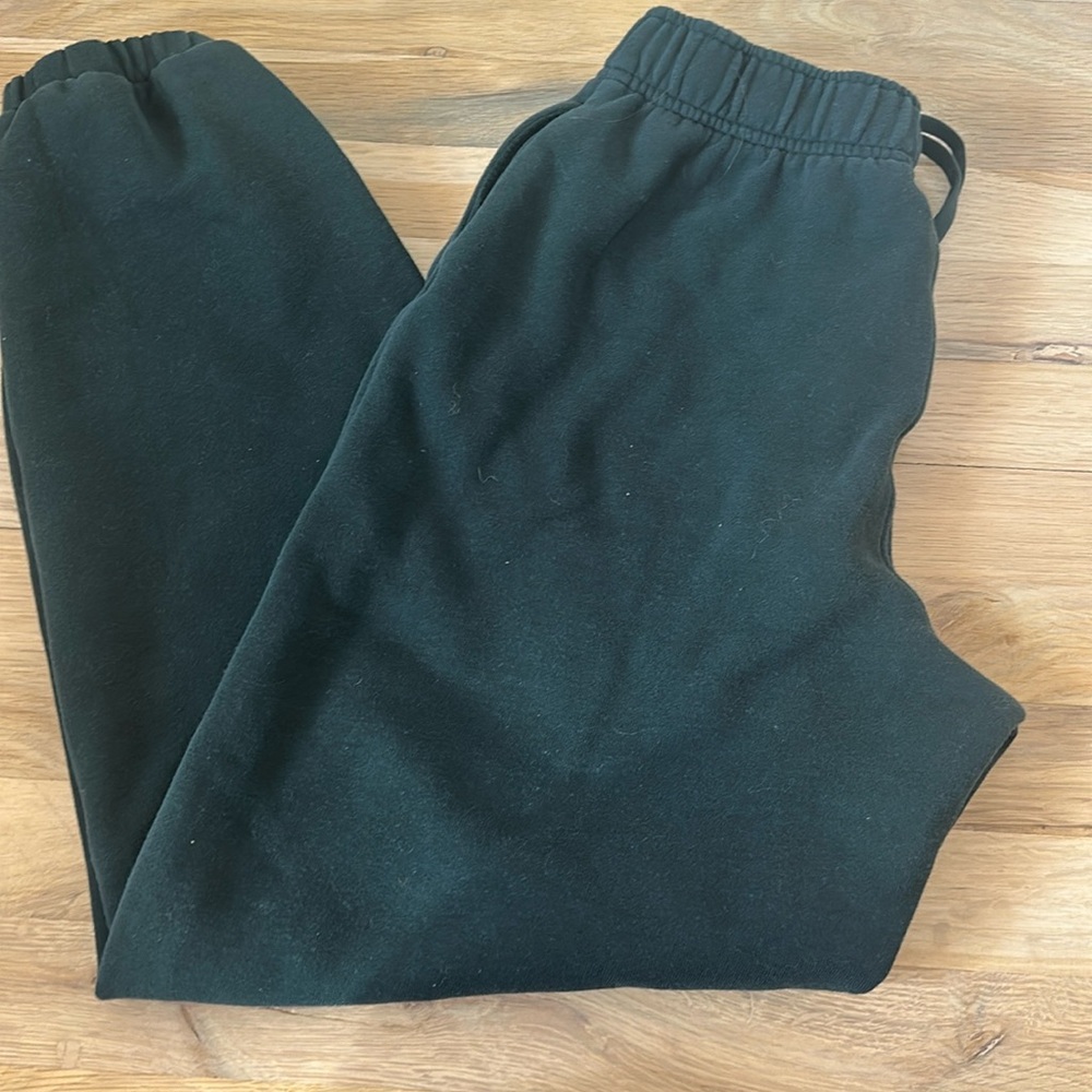 Lululemon scuba mid rise jogger xs - Picture 2 of 4